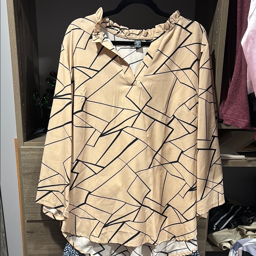 SHEIN Black Graphic Polo Blouse 3/4 Sleeve